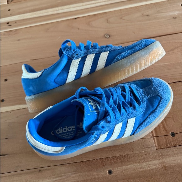 Women’s Adidas Samba Sneakers - Picture 6 of 7
